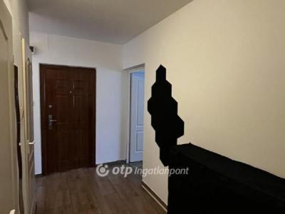 Eladó lakás Debrecen