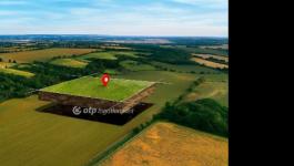 Eladó lakóövezeti telek Székesfehérvár