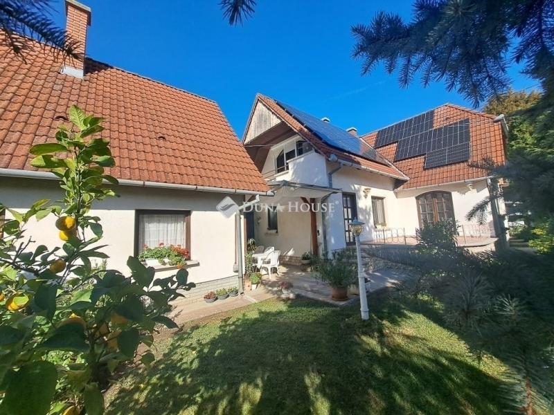 Eladó családi ház Bóly