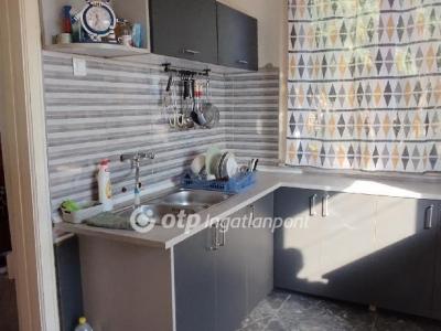 Eladó családi ház Nagykáta