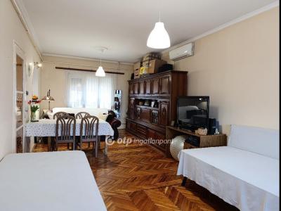 Eladó lakás Abádszalók