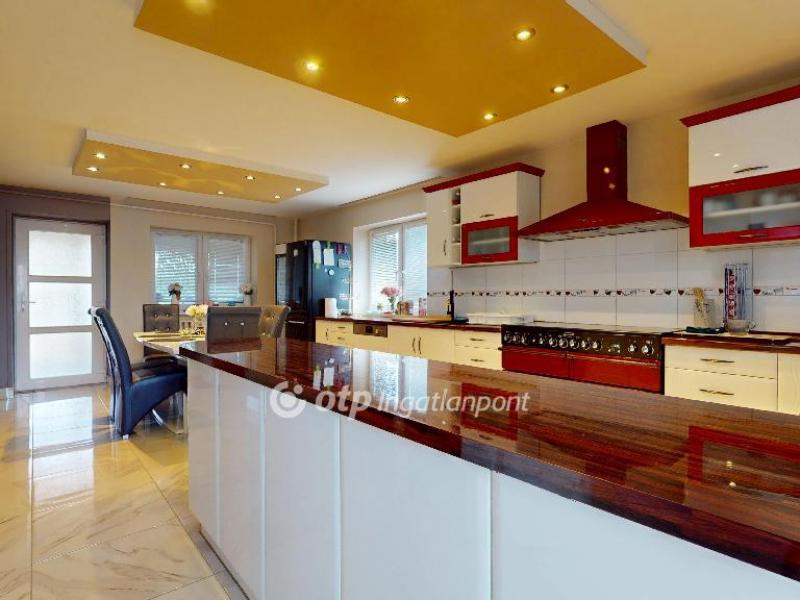 Eladó családi ház Alsóvadász