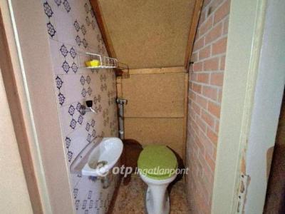 Eladó családi ház Baja