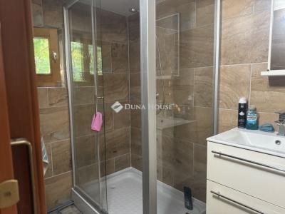 Eladó családi ház Pécel