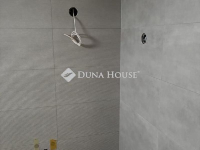 Eladó családi ház Cegléd