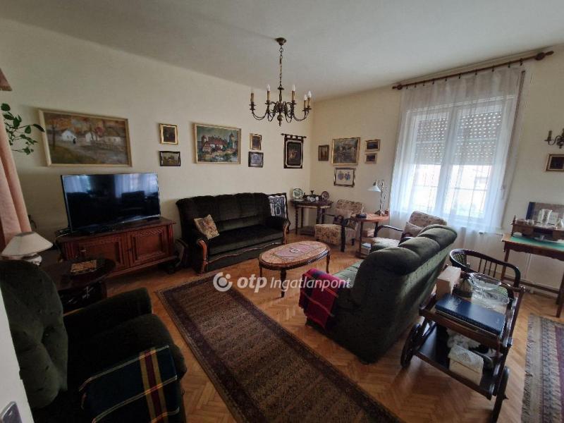 Eladó családi ház Nyíregyháza