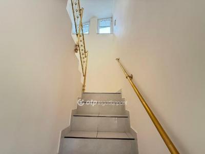 Eladó családi ház Budapest