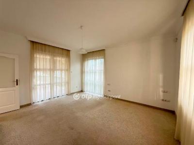 Eladó családi ház Budapest