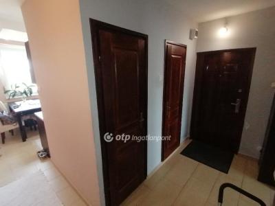 Eladó lakás Debrecen