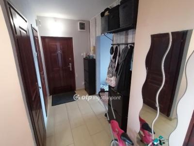 Eladó lakás Debrecen