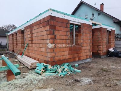 Eladó családi ház Szigetszentmiklós