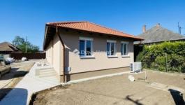 Eladó ikerház Monor