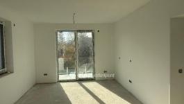 Eladó lakás Balatonkenese Balatonakarattya