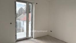 Eladó lakás Balatonkenese Balatonakarattya