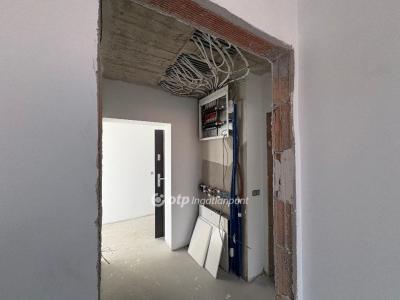 Eladó lakás Balatonkenese Balatonakarattya