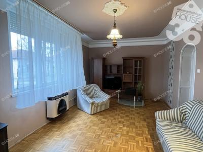 Eladó lakás Kecskemét