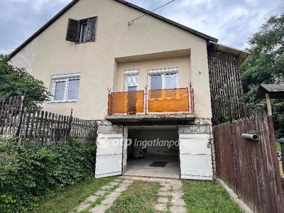 Eladó családi ház Ugod