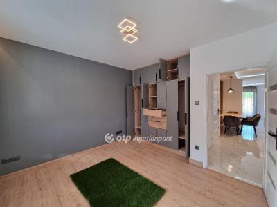 Eladó családi ház Döbrönte