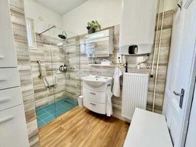 Eladó családi ház Budapest