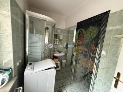 Eladó családi ház Gyál