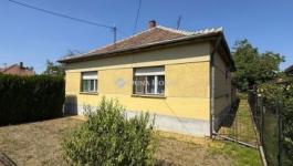 Eladó családi ház Budapest