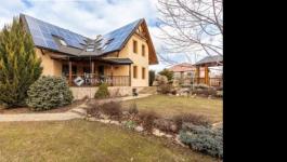 Eladó családi ház Kistarcsa