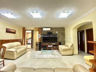 Eladó családi ház Budapest