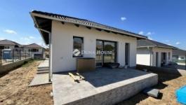 Eladó családi ház Őrbottyán