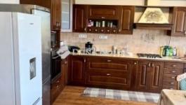 Eladó családi ház Csomád