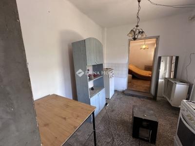 Eladó családi ház Budapest