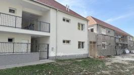 Eladó lakás Siklós