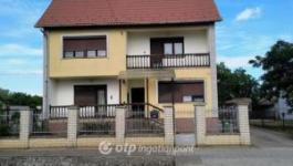 Eladó családi ház Pátroha