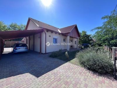 Eladó családi ház Erdőkertes