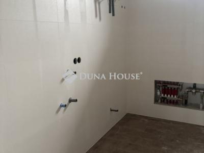 Eladó családi ház Cegléd