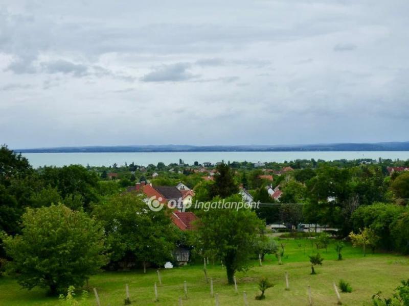 Eladó családi ház Balatonfüred