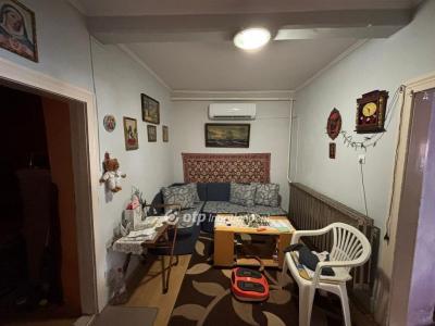 Eladó családi ház Püspökladány