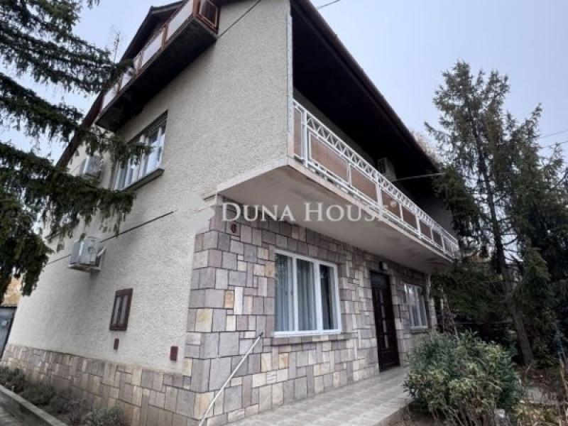 Eladó családi ház Ceglédbercel