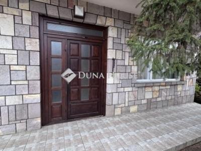 Eladó családi ház Ceglédbercel