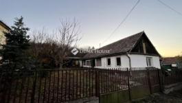 Eladó családi ház Káva