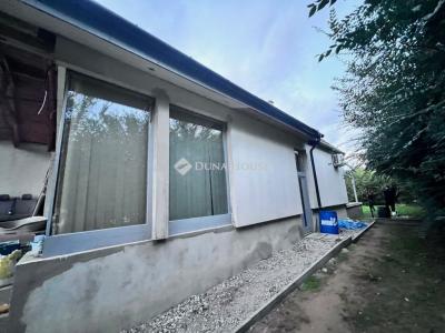 Eladó családi ház Csörög