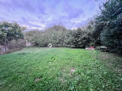 Eladó családi ház Csörög