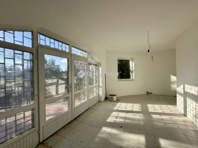 Eladó családi ház Leányfalu