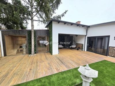 Eladó családi ház Biatorbágy