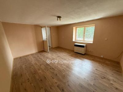 Eladó családi ház Újfehértó