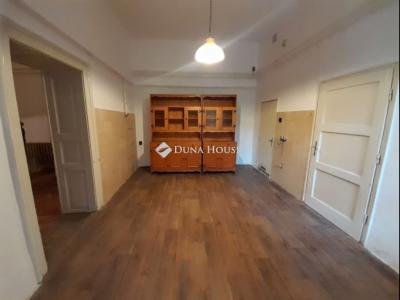 Eladó lakás Békéscsaba