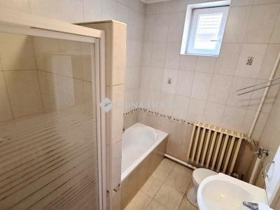 Eladó családi ház Dabas