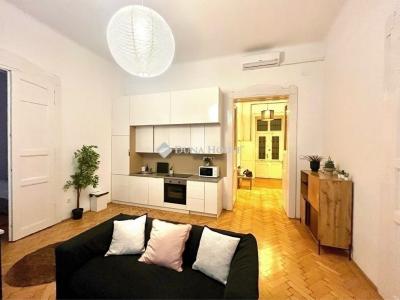 Eladó lakás Budapest