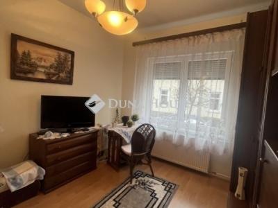 Eladó családi ház Budapest