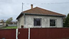 Eladó családi ház Nádudvar