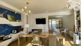 Eladó utcai bejáratú üzlethelység Kecskemét